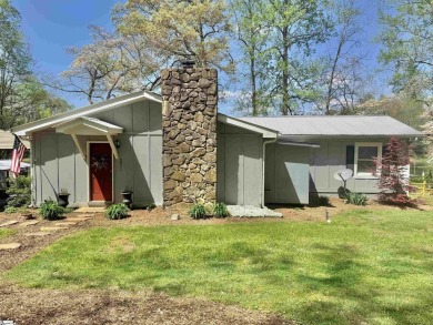 Lake Home For Sale in Pickens, South Carolina
