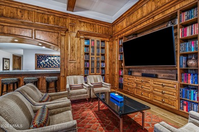 PANORAMIC SCOTTSDALE VIEWS!- 10th floor residence with two