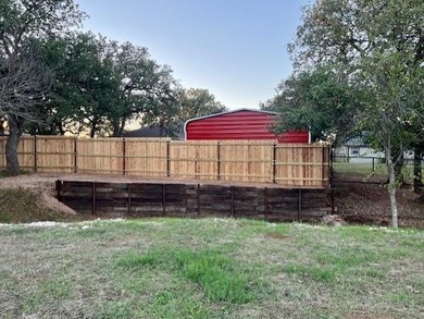 These 2 lots are cleared, fully pipe fenced and offer a little - photo 11