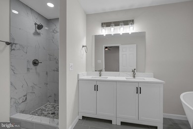 OPEN SAT 1-3 PM . Reimagined from top to bottom, this stunning - photo 14