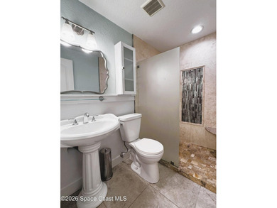 Island Living Just 5 Minutes To The Beach. A much sought after - photo 19