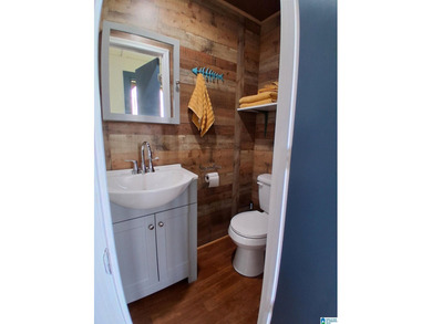 LAKE VIEW RETREAT WITH TINY HOMES, WATER ACCESS &UNLIMITED - photo 10