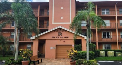 (private lake, pond, creek) Condo For Sale in Pembroke Pines Florida