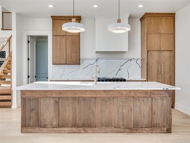 LUXURY MEETS LAKE LIFE! Nestled in The Preserve at 9A, this - photo 23