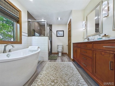 Quality construction, space, and gorgeous views all wrapped in - photo 25