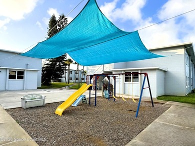 Island Living Just 5 Minutes To The Beach. A much sought after - photo 25