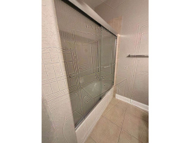 Welcome to this beautifully maintained two-story residence - photo 27