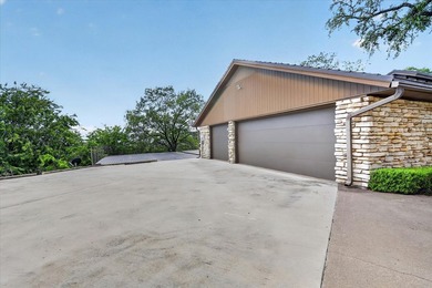 Experience the pinnacle of lakeside neighborhood living in this - photo 28