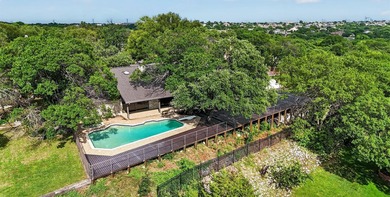 Experience the pinnacle of lakeside neighborhood living in this - photo 32