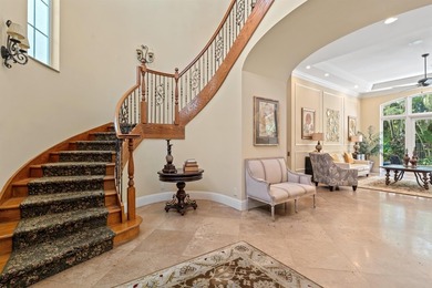 Steps from the beach, near Atlantic Avenue, this casually - photo 4