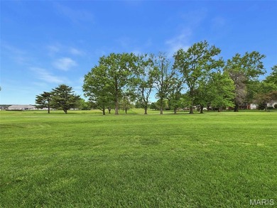Quality construction, space, and gorgeous views all wrapped in - photo 36