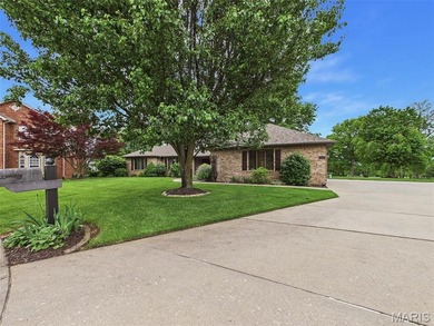 Quality construction, space, and gorgeous views all wrapped in - photo 40