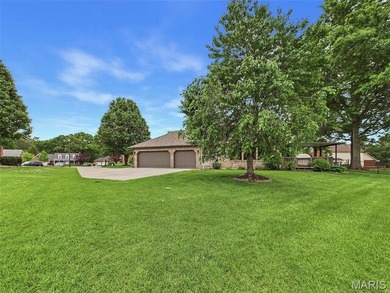 Quality construction, space, and gorgeous views all wrapped in - photo 41
