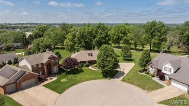 Quality construction, space, and gorgeous views all wrapped in - photo 45