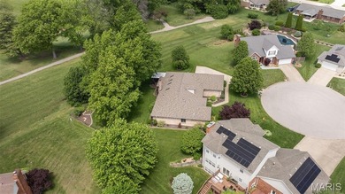 Quality construction, space, and gorgeous views all wrapped in - photo 48