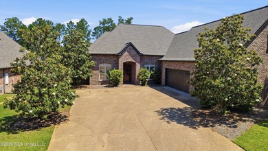 This stunning custom built, one owner home, constructed in 2009 - photo 5