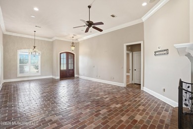 This stunning custom built, one owner home, constructed in 2009 - photo 9