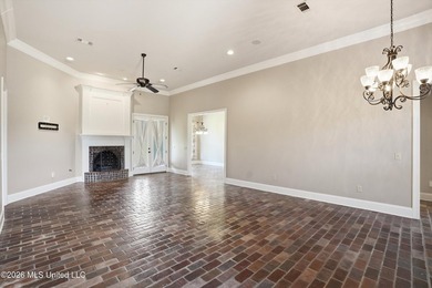 This stunning custom built, one owner home, constructed in 2009 - photo 10