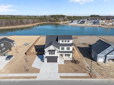 A rare opportunity to own a better-than-new Modern Farmhouse - photo 2
