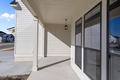 A rare opportunity to own a better-than-new Modern Farmhouse - photo 6