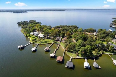 Cedar Creek Lake Home For Sale in Mabank Texas