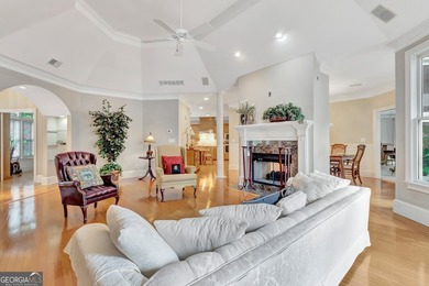 Stunning large Ranch home. No Stairs! Perfect for those who like - photo 11