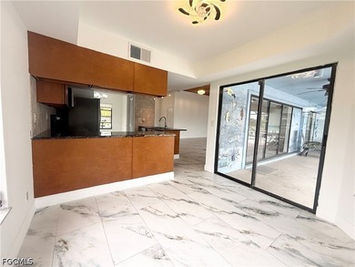 ACCEPTING BACKUP OFFERS!! LAKEFRONT PARADISE WITH POOL, BOAT - photo 14