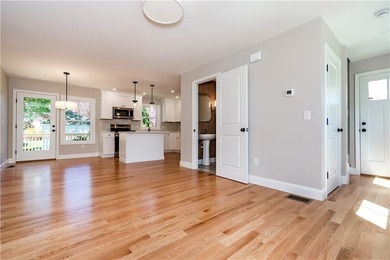 Spectacular and rare new townhome in the desirable Greenwood - photo 15