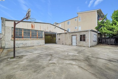 Excellent opportunity to own a versatile commercial property - photo 19