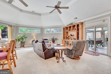Stunning large Ranch home. No Stairs! Perfect for those who like - photo 22