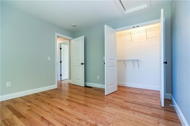 Spectacular and rare new townhome in the desirable Greenwood - photo 37