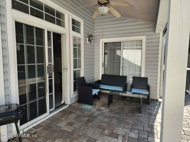 In time to beat the summer heat! Well maintained home in the - photo 4