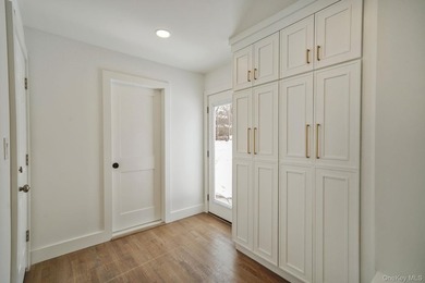 Welcome to this meticulously designed and thoughtfully - photo 15