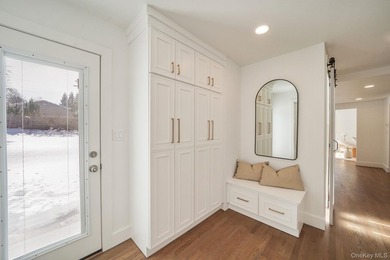 Welcome to this meticulously designed and thoughtfully - photo 16