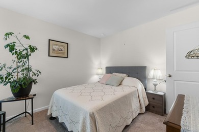 Welcome to this meticulously maintained 3-bedroom, 2-bath home - photo 20