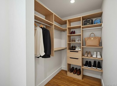 Welcome to this meticulously designed and thoughtfully - photo 23