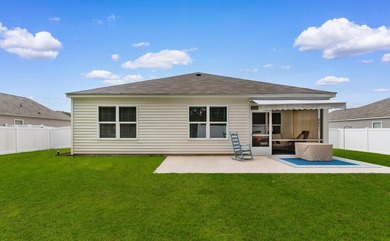 Welcome to this meticulously maintained 3-bedroom, 2-bath home - photo 30
