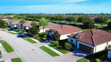 Welcome to this beautiful 3 bedroom, 2 bath single-family home - photo 50