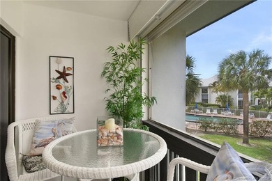Absolutely Beautiful, 2 Bed/2 Bath, 1300 SqFt, Updated Condo in - photo 14
