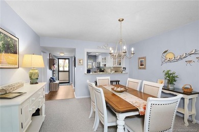 Absolutely Beautiful, 2 Bed/2 Bath, 1300 SqFt, Updated Condo in - photo 16