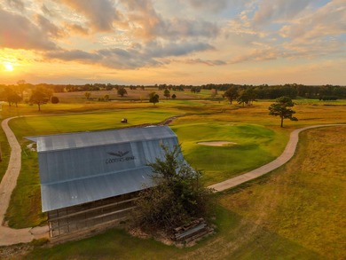 Luxury condominium located on Cooper's Hawk Golf Course