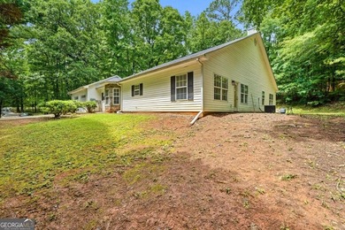 Welcome home to 359 Cannongate Road in Sharpsburg, Georgia - a - photo 27