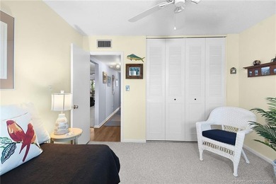 Absolutely Beautiful, 2 Bed/2 Bath, 1300 SqFt, Updated Condo in - photo 28