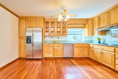 Welcome to this well-located 4BD/2BA home offering 1,370+ sq ft - photo 4