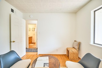 Welcome to this well-located 4BD/2BA home offering 1,370+ sq ft - photo 9