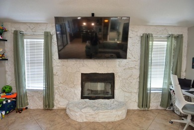 Beautiful Home! A Truly Must See Before You Buy! Immaculate - photo 5