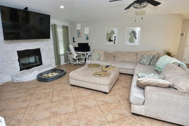 Beautiful Home! A Truly Must See Before You Buy! Immaculate - photo 6