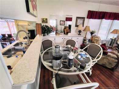 Great remodeled 2 bedroom 2 bath home. Pass thru from kitchen to - photo 12