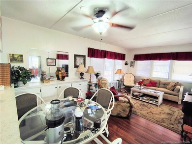 Great remodeled 2 bedroom 2 bath home. Pass thru from kitchen to - photo 14