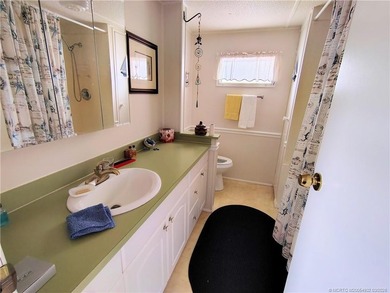 Great remodeled 2 bedroom 2 bath home. Pass thru from kitchen to - photo 21